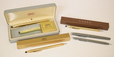 Lot 284 - Collection of Cross pens and pencils