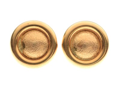 Lot 84 - Pair of 18ct gold ear studs