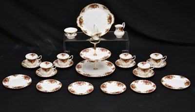 Lot 427 - Royal Albert 'Old Country Roses' service with cake stand