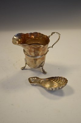 Lot 187 - George V Irish silver helmet shaped cream jug