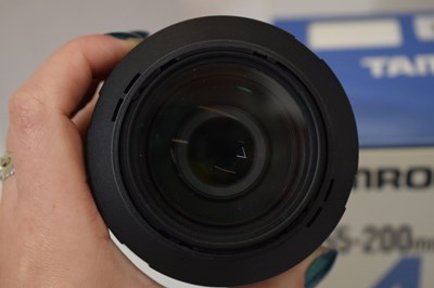 Lot 310 - Canon EOS 60D and 350D camera bodies, and camera lenses