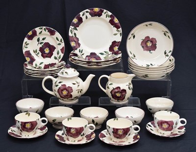 Lot 387 - Emma Bridgewater 'Hellebore' pattern tea and dinnerwares