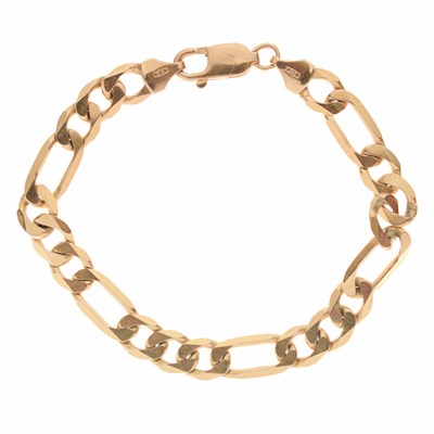 Lot 70 - Filed figaro link 9ct gold bracelet