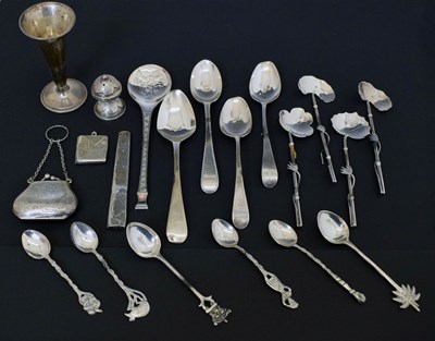 Lot 148 - Mixed group of silver and white-metal to include a Pobjoy Mint Christmas spoon, etc