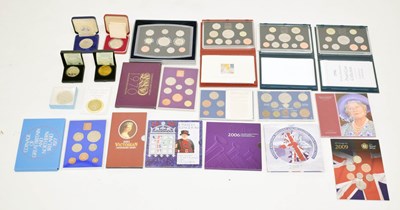 Lot 225 - Quantity of Royal Mint proof year packs