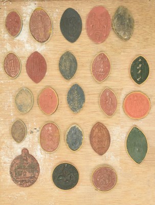 Lot 253 - Collection of 19th century and later facsimile plaster seals