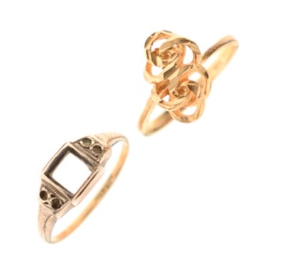 Lot 18 - Two gold rings