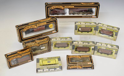 Lot 254 - Mixed group of Wrenn, and Mainline Railways