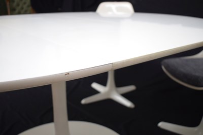 Lot 481 - Maurice Burke for Arkana - Circa 1960s extending Tulip table