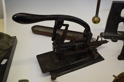 Lot 194 - Daude No.11 Paris cast iron hand operated punch