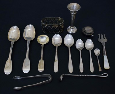 Lot 120 - Collection of silver items