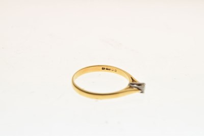 Lot 14 - 18ct gold diamond single stone ring