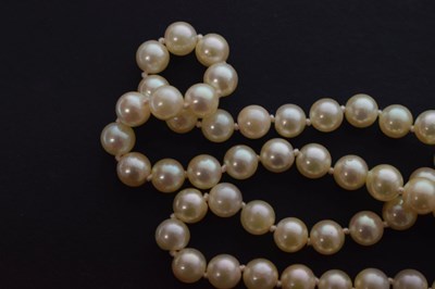 Lot 148 - Cultured pearl necklace with 9ct gold clasp, etc