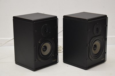 Lot 298 - Linn Axis turntable etc