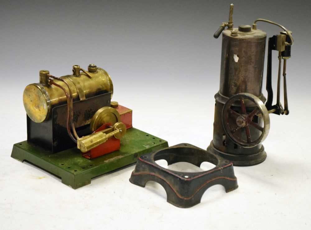 Lot 370 - Latima productions plane model L.5. stationary steam engine