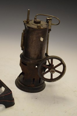 Lot 370 - Latima productions plane model L.5. stationary steam engine
