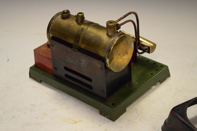 Lot 370 - Latima productions plane model L.5. stationary steam engine