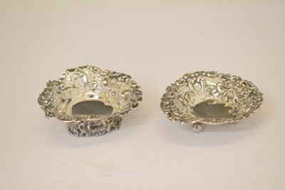 Lot 200 - Victorian heart shaped bonbon dish, two cream jugs etc