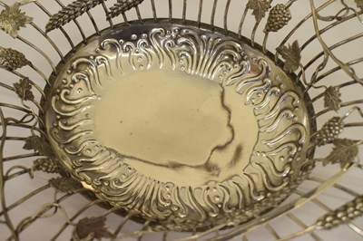 Lot 134 - George III silver fruit or bread basket of oval form