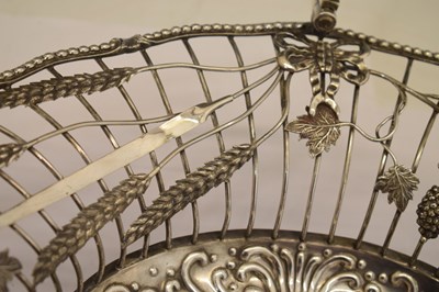 Lot 134 - George III silver fruit or bread basket of oval form