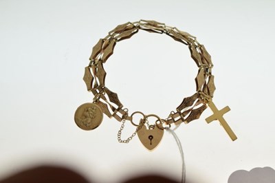 Lot 43 - 9ct gold bracelet