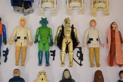 Lot 556 - Star Wars - Group of thirty-five late 1970s / early 80s action figures