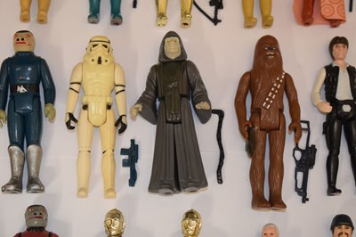 Lot 556 - Star Wars - Group of thirty-five late 1970s / early 80s action figures