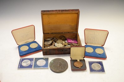 Lot 231 - Quantity of GB and world coinage together with