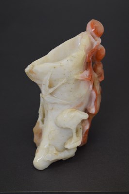 Lot 325 - Chinese carved carnelian agate 'Auspicious Fruits' vase