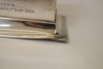 Lot 114 - Late Victorian silver tabletop cigar cutter