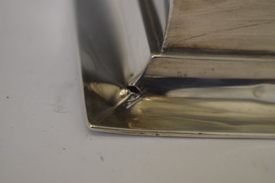 Lot 114 - Late Victorian silver tabletop cigar cutter
