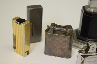 Lot 506 - Quantity of vintage cigarette lighters