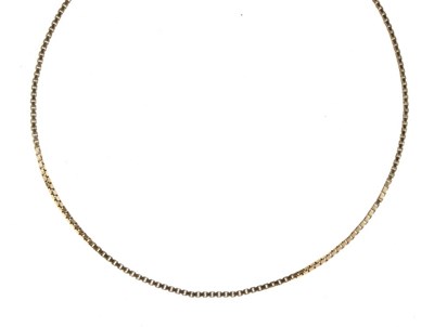 Lot 73 - 9ct gold box-link chain