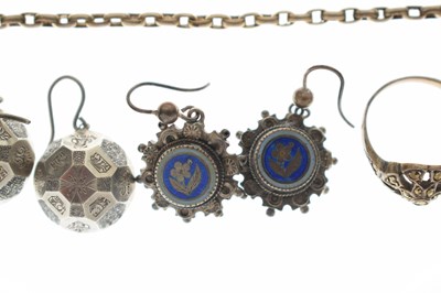 Lot 301 - Group of Victorian and later jewellery