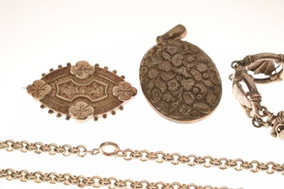 Lot 301 - Group of Victorian and later jewellery