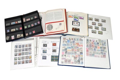 Lot 210 - Quantity of World stamps in five albums