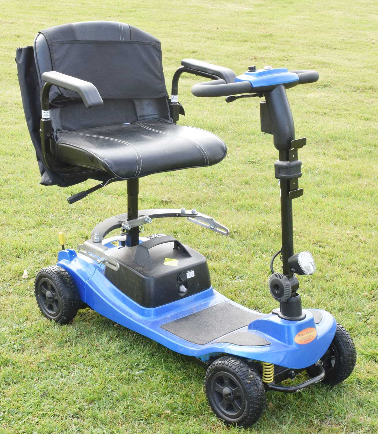 Lot 846 - 'Better Mobility' blue electric mobility scooter