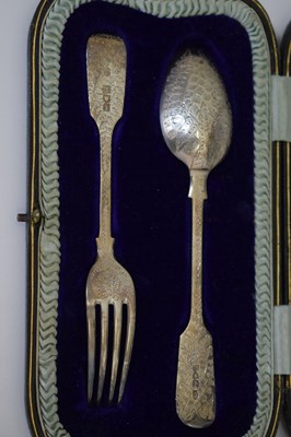Lot 415 - Cased set of six Elizabeth II silver Apostle spoons and sugar tongs, etc