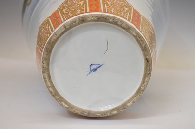 Lot 238 - Large Japanese Fukagawa porcelain vase