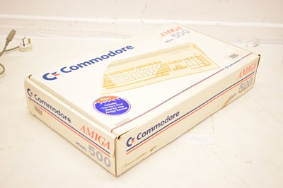 Lot 541 - Commodore Amiga model 500 computer