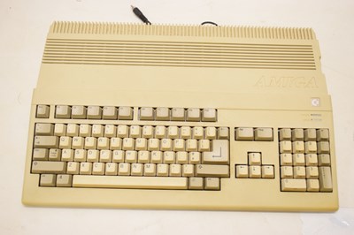 Lot 541 - Commodore Amiga model 500 computer