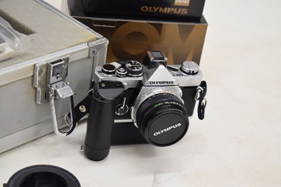 Lot 440 - Cameras - Olympus OM-2