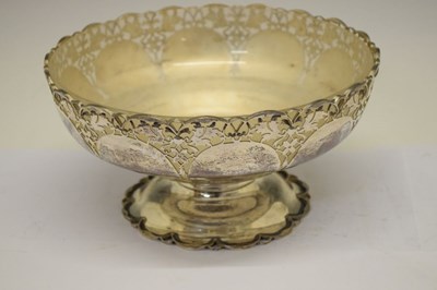 Lot 196 - Silver centre bowl
