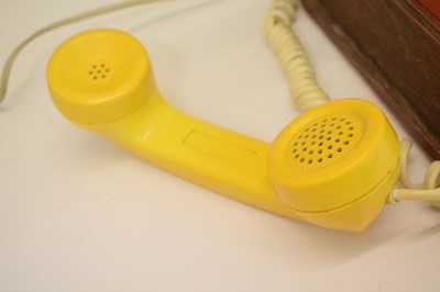 Lot 378 - Vintage Snoopy telephone