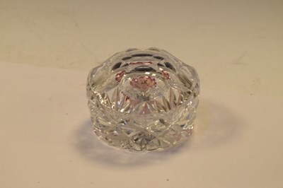 Lot 339 - Wedgwood Glass Coalbrookdale paperweight - Red Carnation