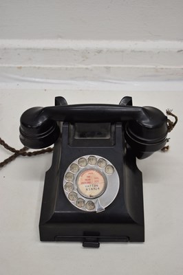 Lot 404 - TE59/2a green telephone, 1970s/80s Telecom Viscount, and black telephone