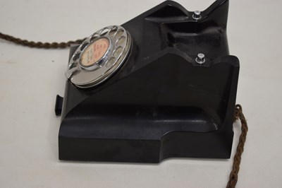 Lot 404 - TE59/2a green telephone, 1970s/80s Telecom Viscount, and black telephone