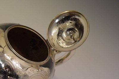 Lot 181 - Victorian silver teapot