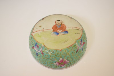 Lot 656 - Chinese Canton Famille Rose porcelain ginger jar and enamel pot