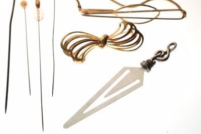 Lot 215 - Pair of yellow metal spectacles together with stick / hat pins, Victorian costume jewellery, etc